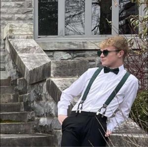 Meet your Posher, Jonathan